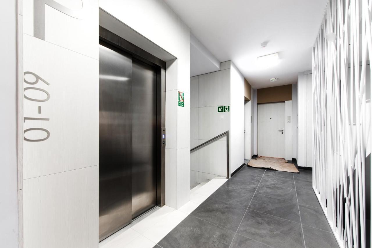 Ferienwohnung Super Apart Dywizjonu 303 175/8 Warschau Zimmer foto